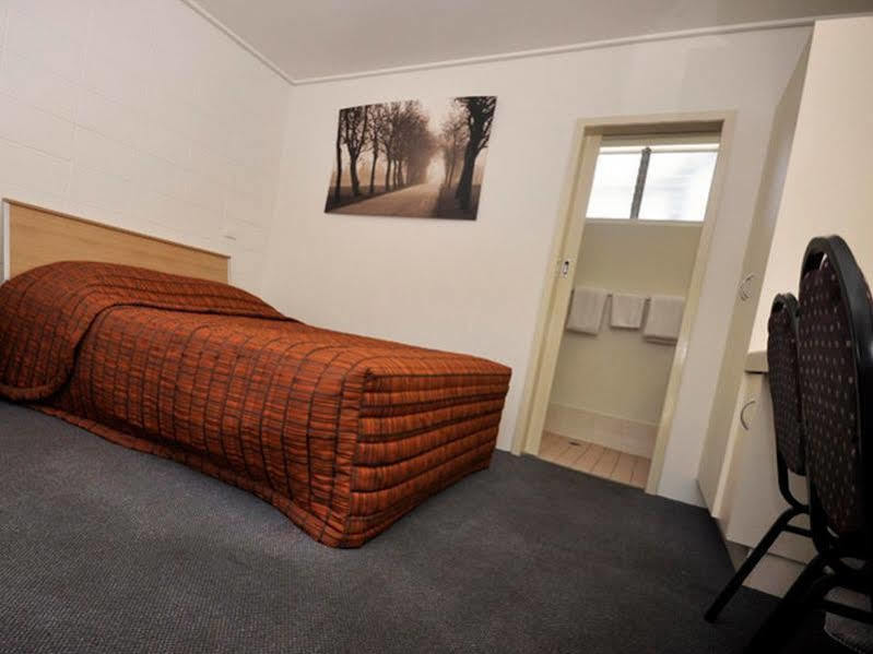 Gladstone Cbd Motel Eksteriør bilde